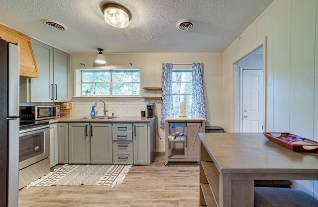 Wagoner Vacation Rental Near Fort Gibson Lake!