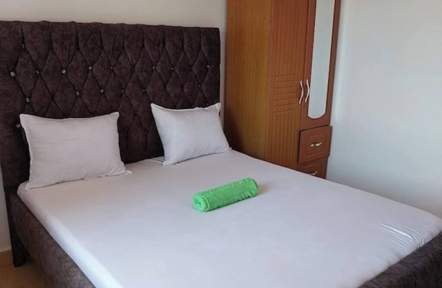 Wake up in this bright 1 Bedroom apartment located right in the heart of Diani.
