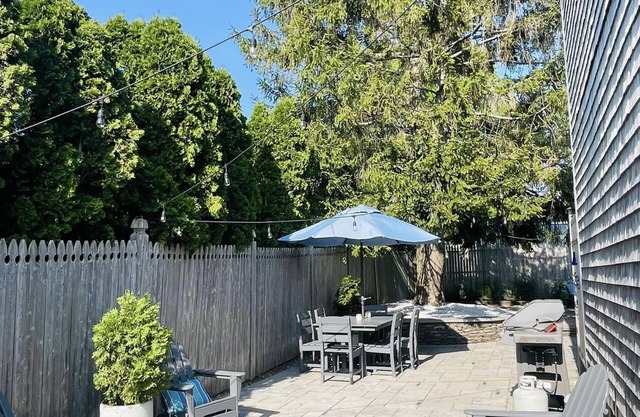 Walk to beach! Great large outdoor patio. Still booking fall 2025!