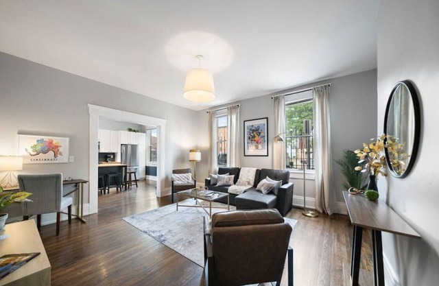 Walkable 2BR near Findlay Market | Downtown | Stadiums