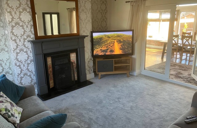 Wall heath Retreat - period 3 Bedroom cottage