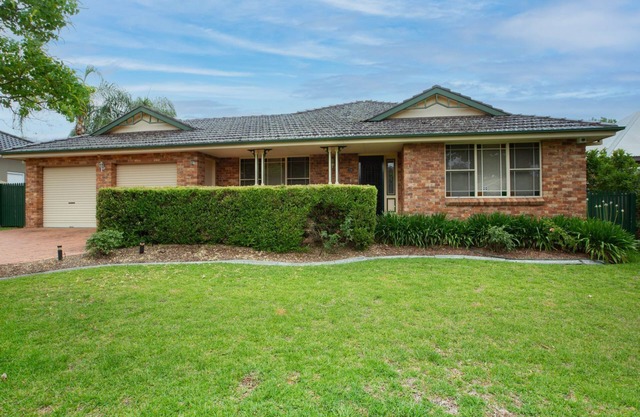 Waltzing Matilda - Hillvue