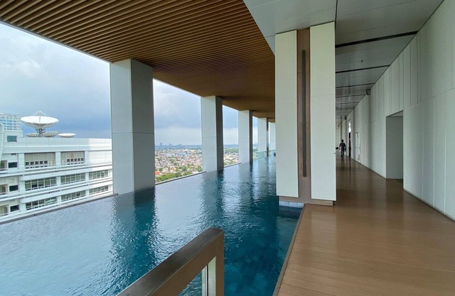 Warm And Well Designed 1Br At The Smith Alam Sutera Apartment