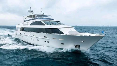 Wasini Full moon Yatch