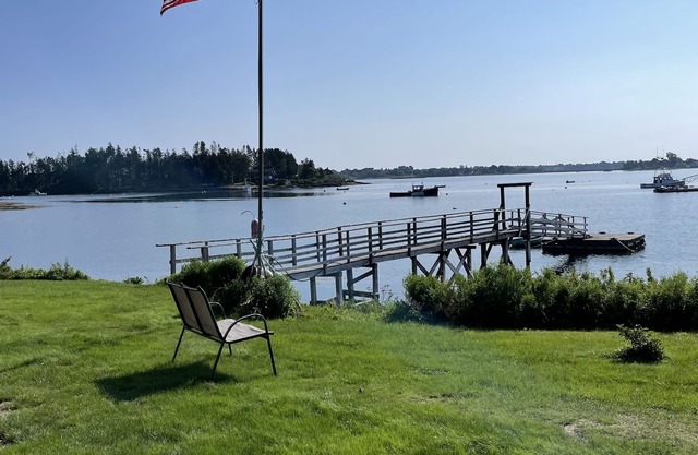 Waterfront Main House & Guest Cottage- Casco Bay, So. Harpswell.