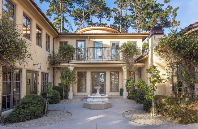 Wave House, New, Mediterranean 5-bedroom, 5 bath stunning home by the Lodge