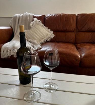 Wayeview Cottage on working Devon farm