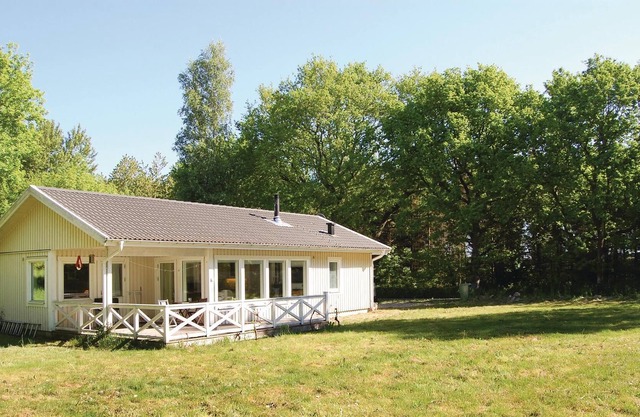 We wish you a happy holiday in the house at Gyllebo.