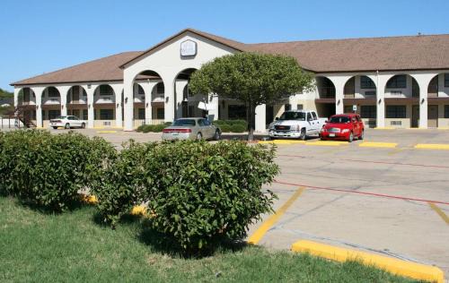 Weatherford Heritage Inn 