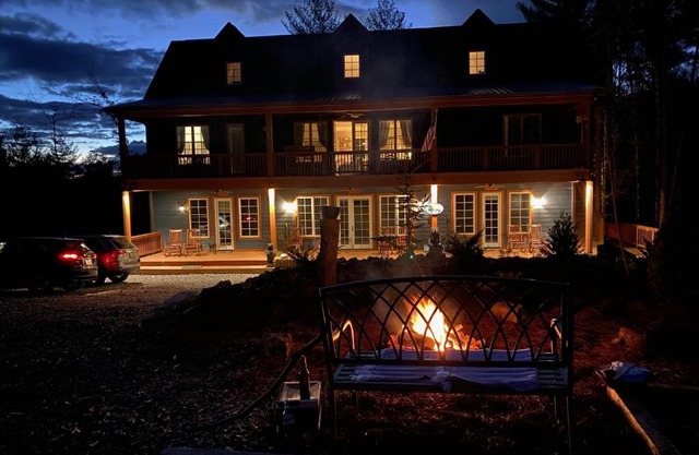 Weaverville cottage