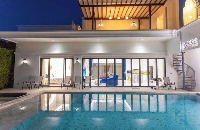 Welcome To The Newly Built "Menara" Villa Bang Tao