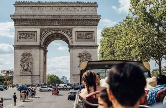 Well decorated 2br in Champs Elysees
