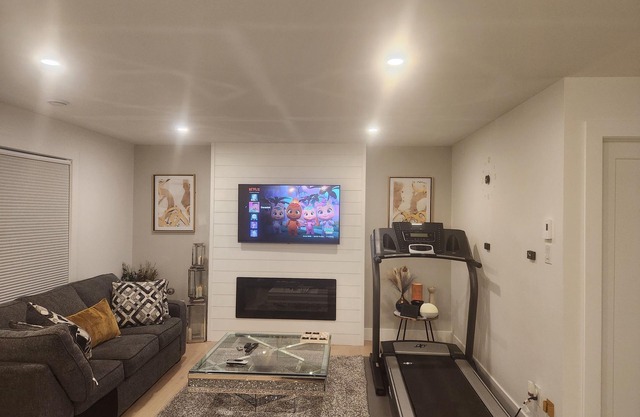 Well Furnished New Home 4 Mins from Airport