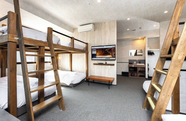 Well Stay Namba 9 person room/Osaka Ōsaka