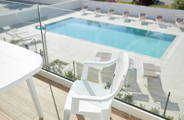 West Village Appartamento - NUOVO con piscina