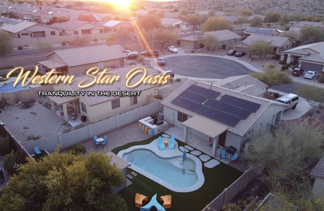 Western Star Oasis – Poolside Paradise in Estrella
