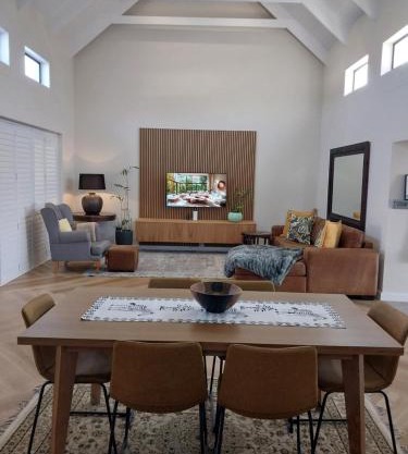 White Feather Wellness House and Beauty Spa