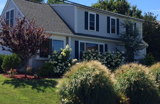 White Horse Beach Rental - Pet Friendly