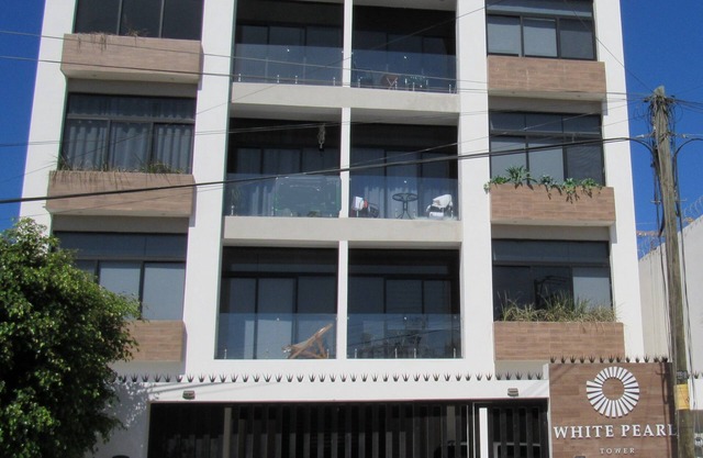 White Pearl Condo, Elevator, Roof-Top, Pool, Beach,Security, Centro,conveniences