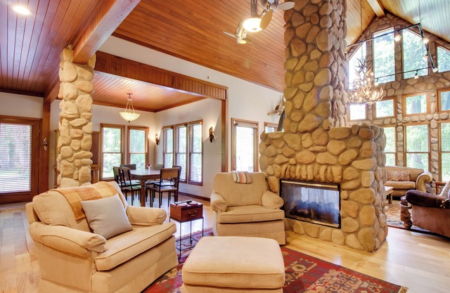 White River Access & Views: Retreat in Gassville!