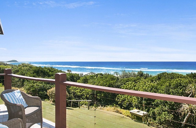 White Waves 6 Perfect for Hastings Point, Splendour in the grass, Cabarita Beach and Pottsville