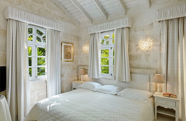 Whitgates Villa Barbados - Luxury 4 Bedroom Beach Front Villa - *Cook Included*