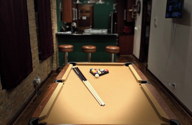 Wicker Park - Loft Style Home in Lively Location with Plenty Amenities