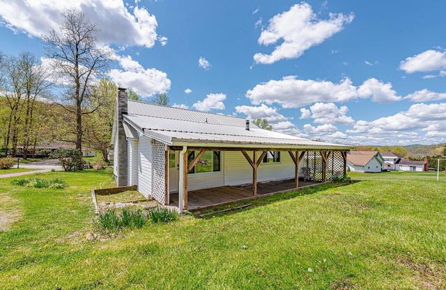 Wild Mtn Cottage! w/Coffee Bar