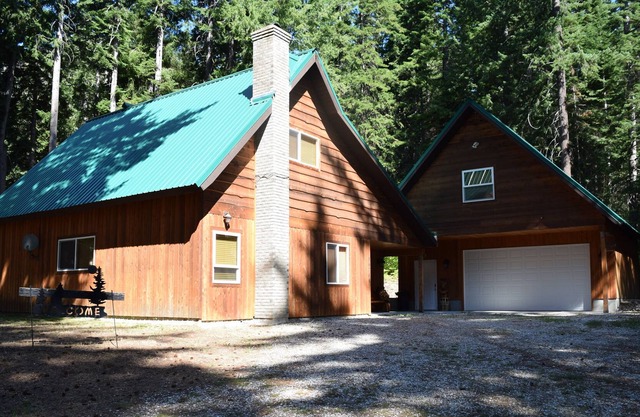 Wilderness Wonderland Minutes from Stevens Pass, Lake Wenatchee, Leavenworth