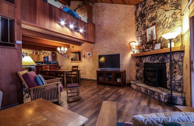 Winterset 12 Condo