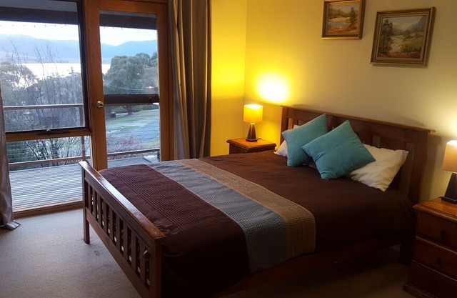 Winterwood - Large 6 bedroom house