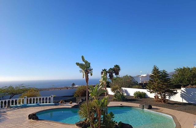 Wonderful Country Villa With Amazing sea View