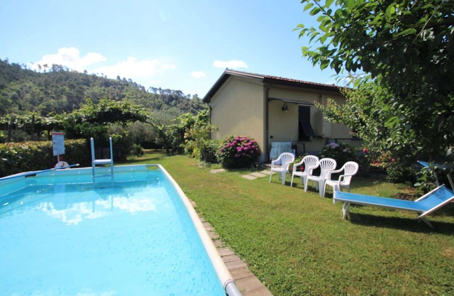 Wonderful private villa for 6 people with A/C, private pool, WIFI, TV, patio and pets allowed