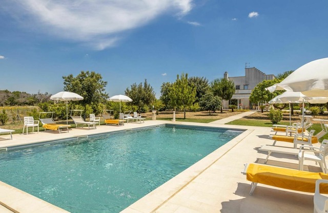 Wonderful private villa with private pool, WIFI, A/C, TV, patio, panoramic view and parking