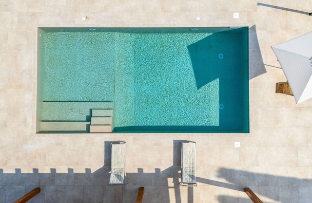 Wonderful private villa with A/C, hot tub, WIFI, private pool, terrace and panoramic view