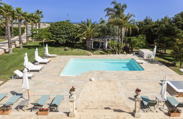 Wonderful private villa for 6 people with A/C, private pool, WIFI, TV and terrace