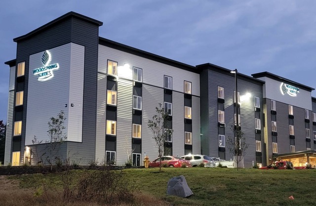 Woodspring Suites East Lansing - University Area