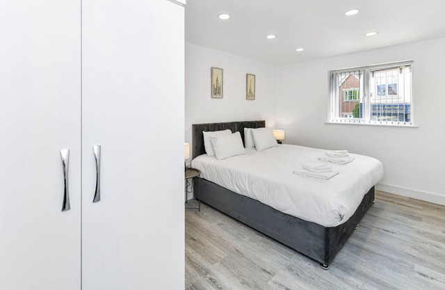 Woodstock House Flat 3 - Cosy 2BR Flat in Hucknall