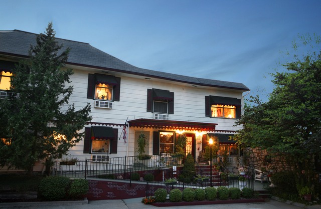 Woodstock Inn Bed & Breakfast