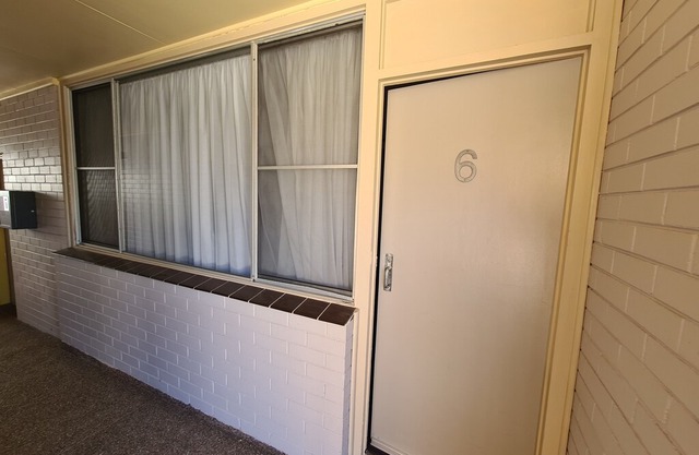 Woolgoolga Beach Motel Unit 6