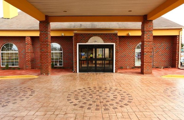 Wyndham Garden Grand Rapids Airport
