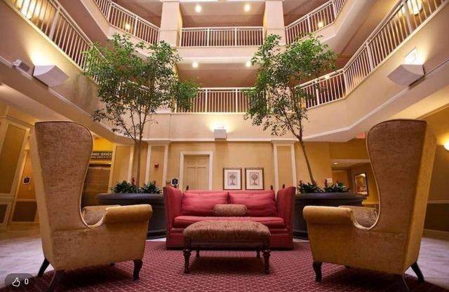 Wyndham Old Town Alexandria 1 bedroom deluxe