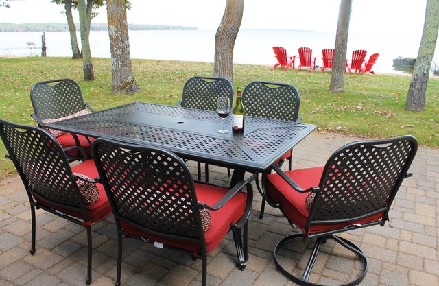 Year Round Lake Home On Sandy Beach