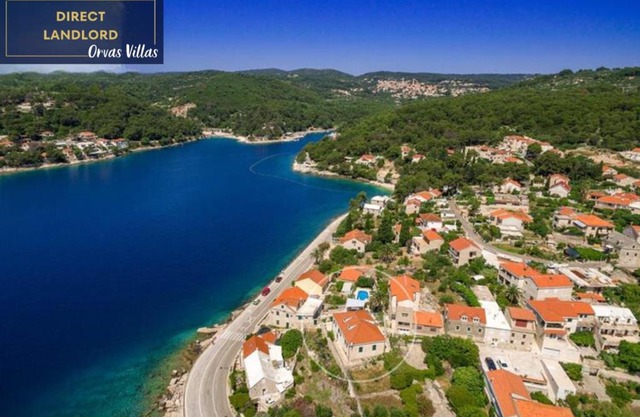 Your Family Oasis by the Sea Villa Mir Vami, heated pool