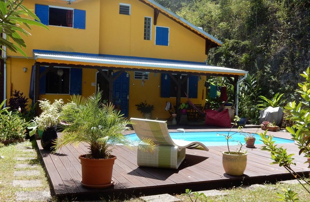 Your holiday in a beautiful area with pool and spa