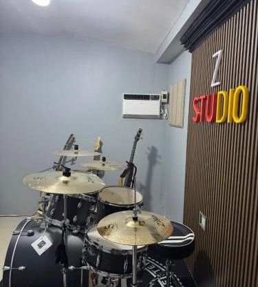 Z Studio