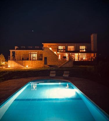 Zamani Bush House