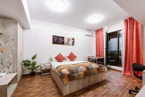 Zen Studio 2 with balcony