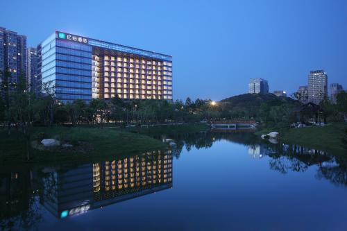 Zhoushan Yibo Hotel