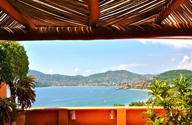 Zihuatanejo Dreamin'..Heavenly Vistas, 5 Minutes Walk to Beach